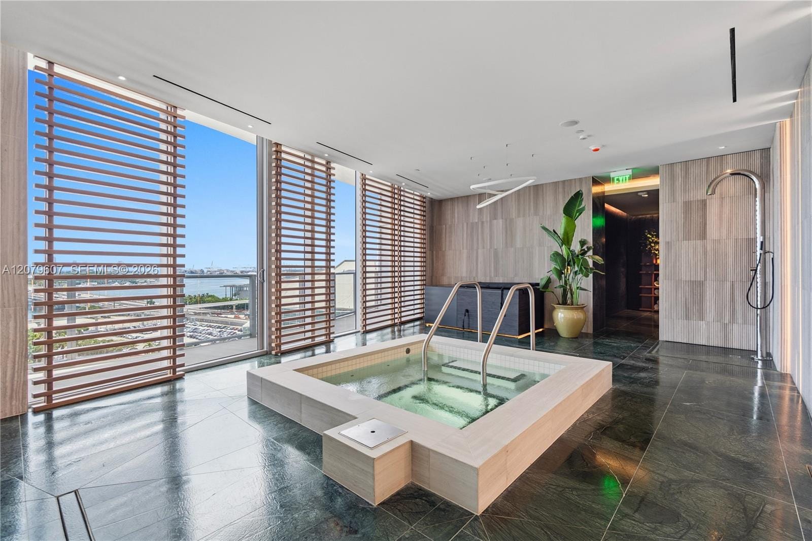 1400 Biscayne Boulevard 804 — photo 9