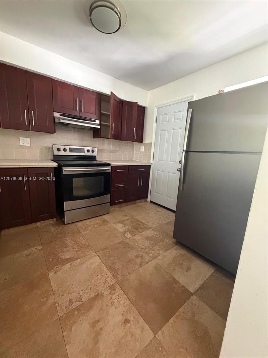 1400 NE 191st Street 310 — photo 2