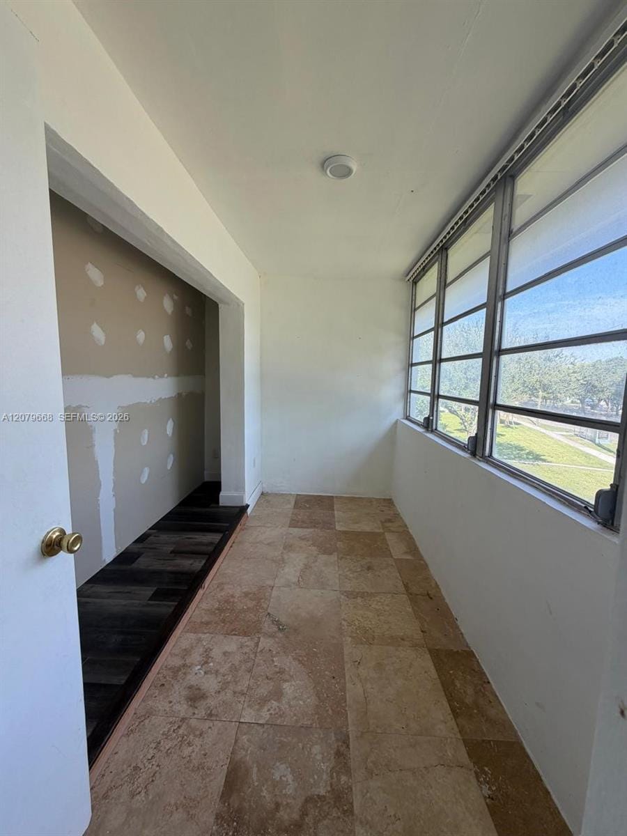 1400 NE 191st Street 310 — photo 12