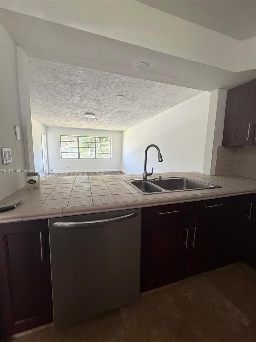 1400 NE 191st Street 310 — photo 3