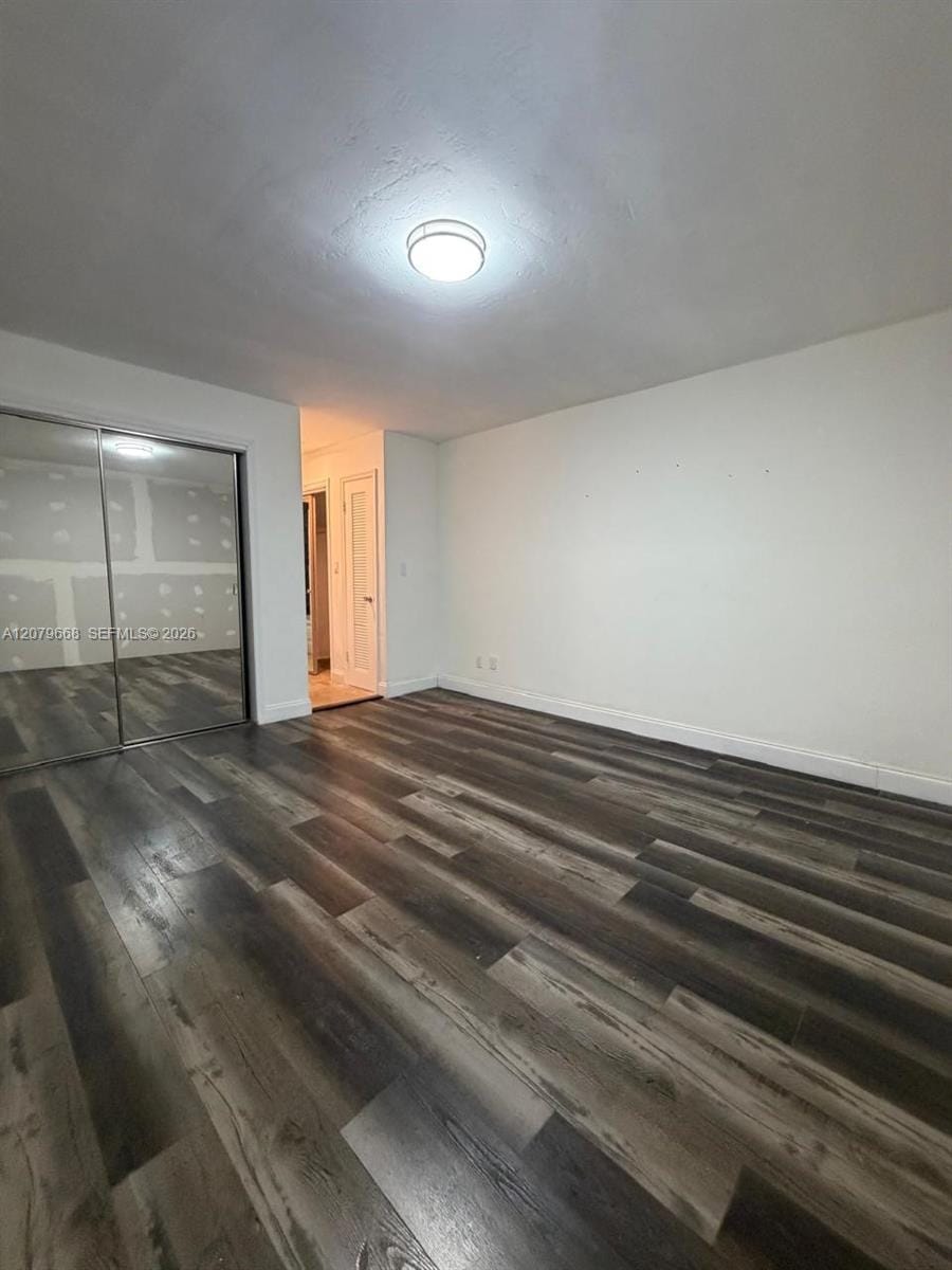 1400 NE 191st Street 310 — photo 4