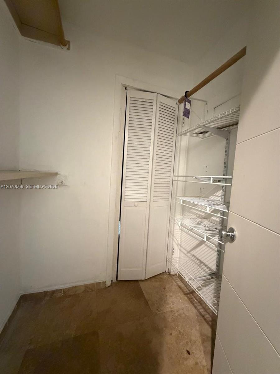 1400 NE 191st Street 310 — photo 6