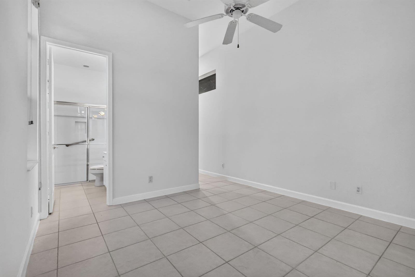 6842 Fairway Lakes Drive — photo 7