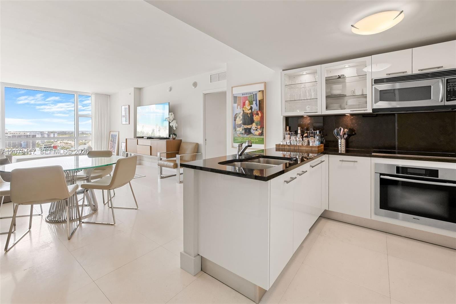 6801 Collins Avenue 1401, Miami Beach, FL 33141