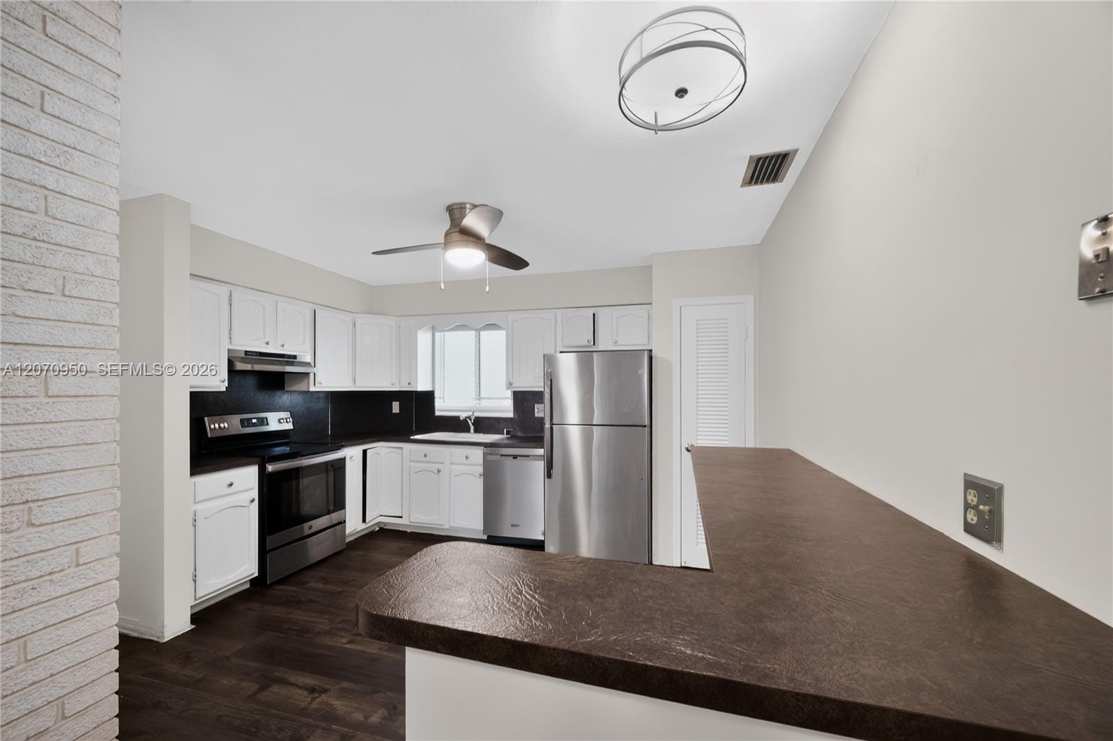 4300 Harrison Street — photo 11