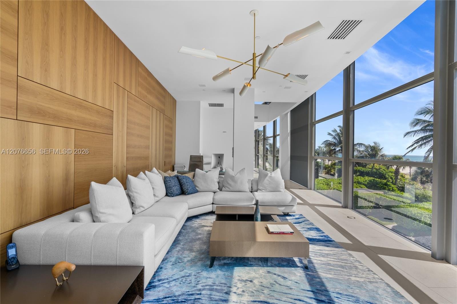 5875 Collins Avenue 401, Miami Beach, FL 33140