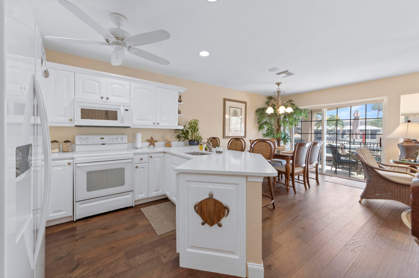 37 Nettles Boulevard, Jensen Beach, FL 34957 photo 12