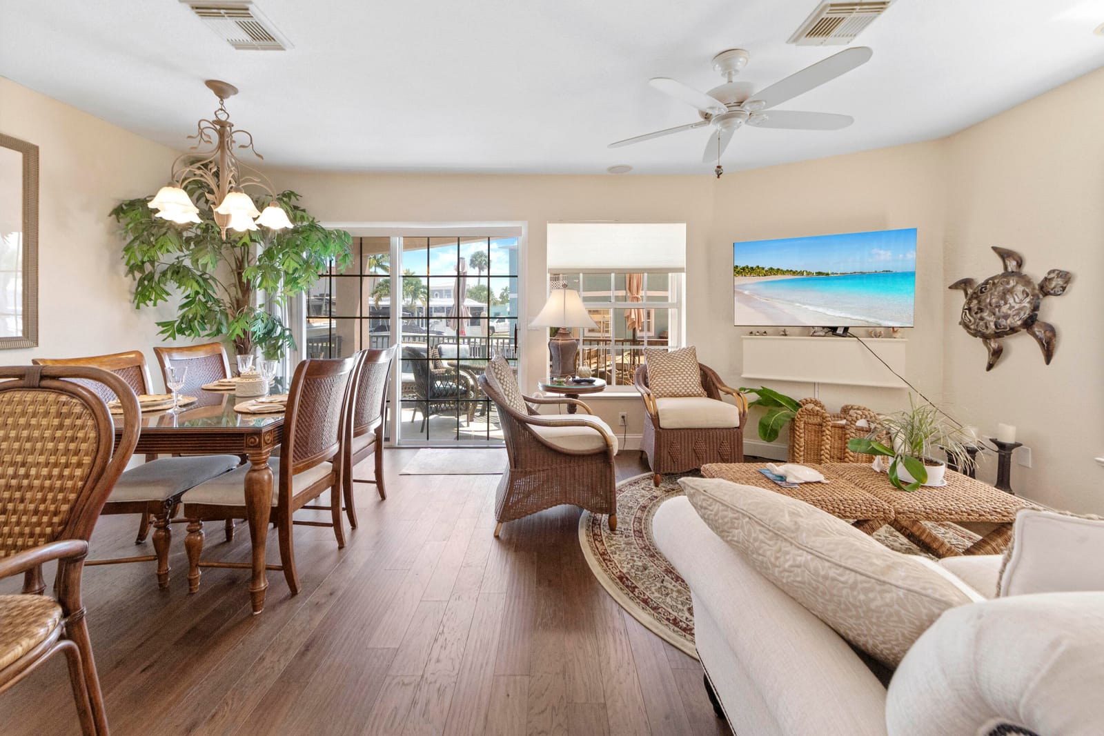 37 Nettles Boulevard, Jensen Beach, FL 34957 photo 9