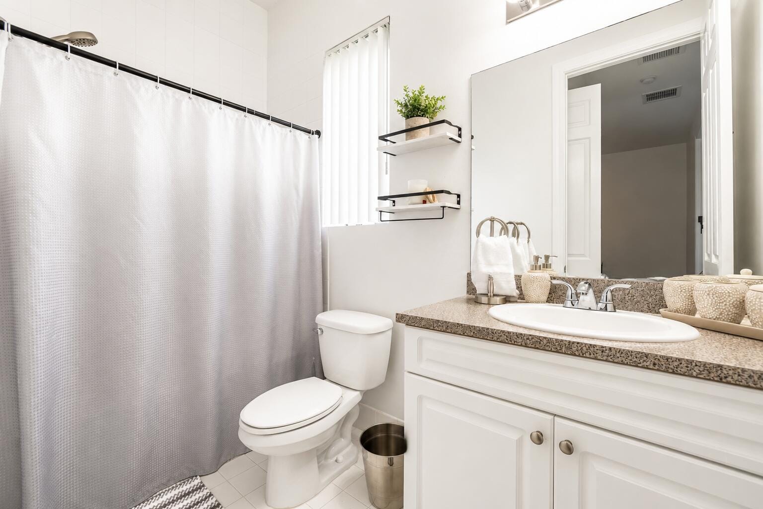 2514 VENETIAN Court 2514, Boynton Beach, FL 33426 photo 15