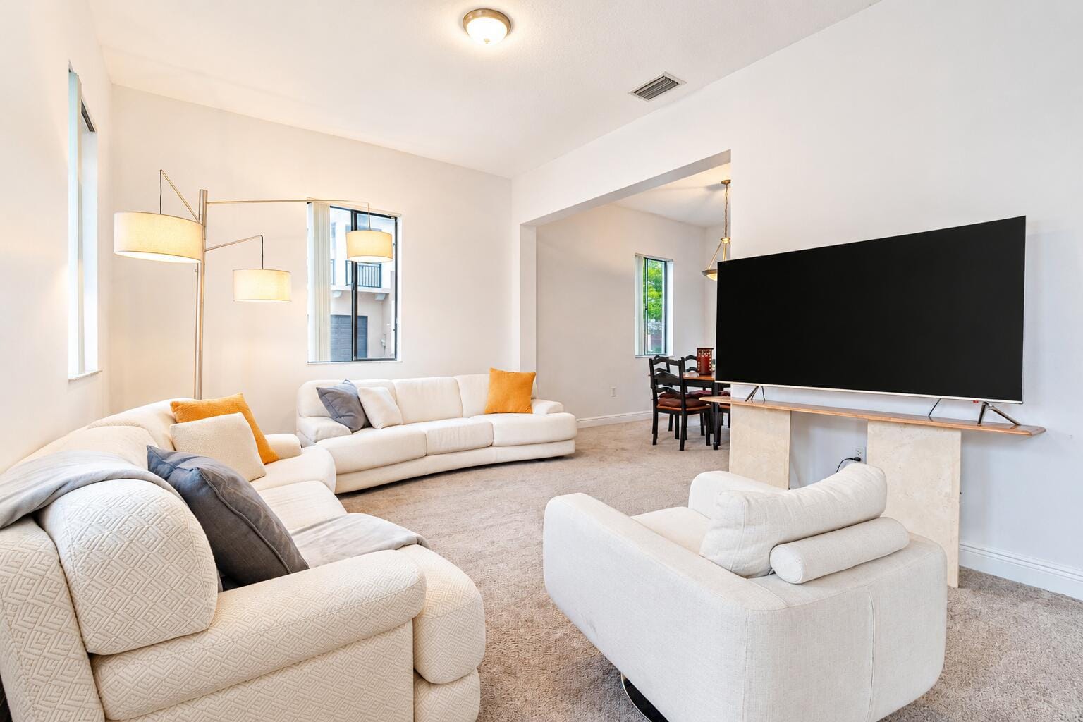 2514 VENETIAN Court 2514 — photo 5