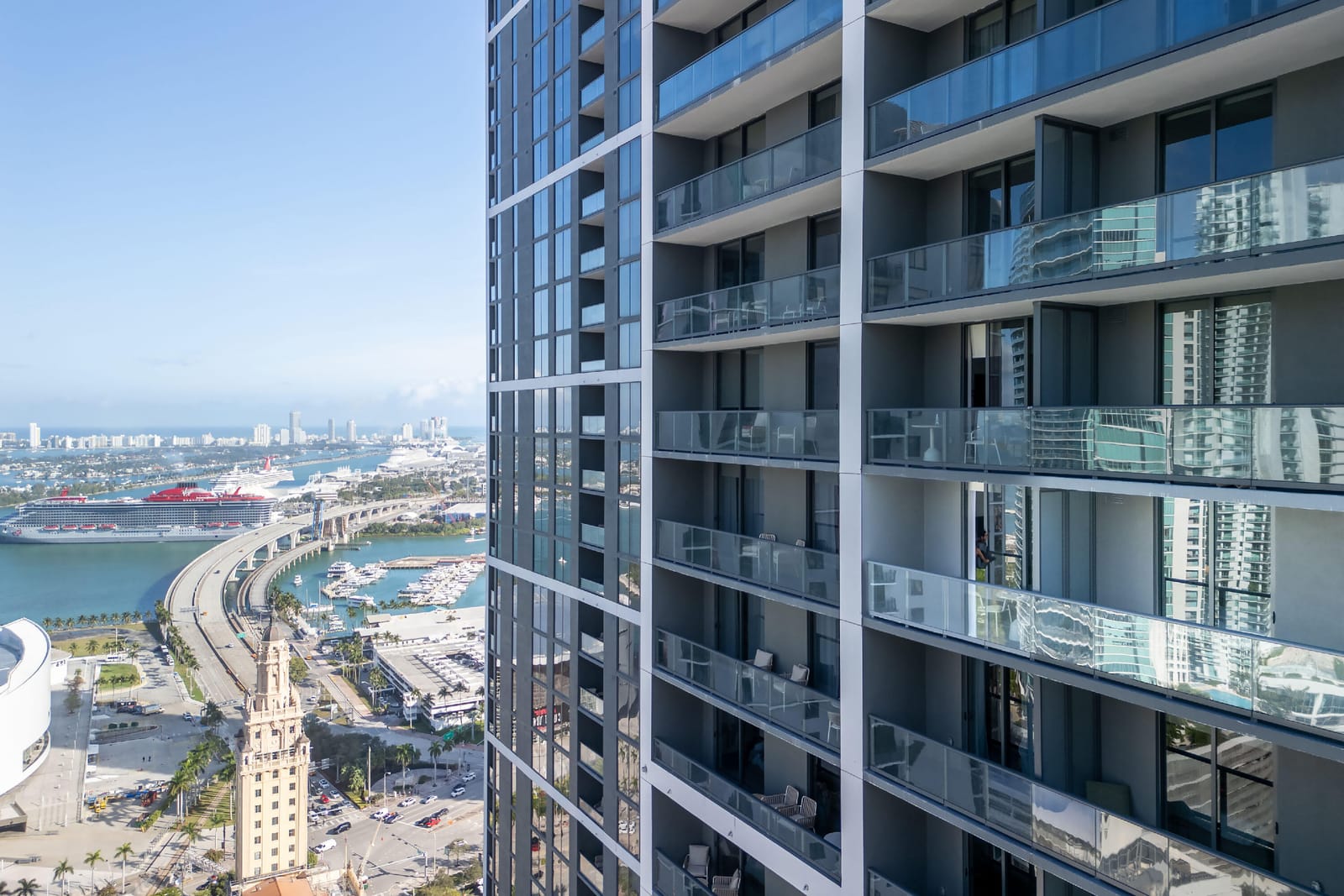 601 NE 1 Avenue 3401, Miami, FL 33132 photo 22