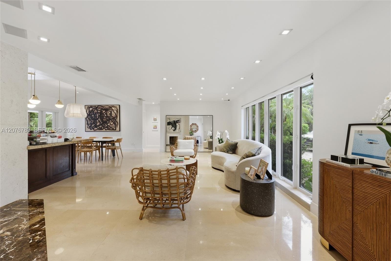 571 S Mashta Drive, Key Biscayne, FL 33149 photo 4