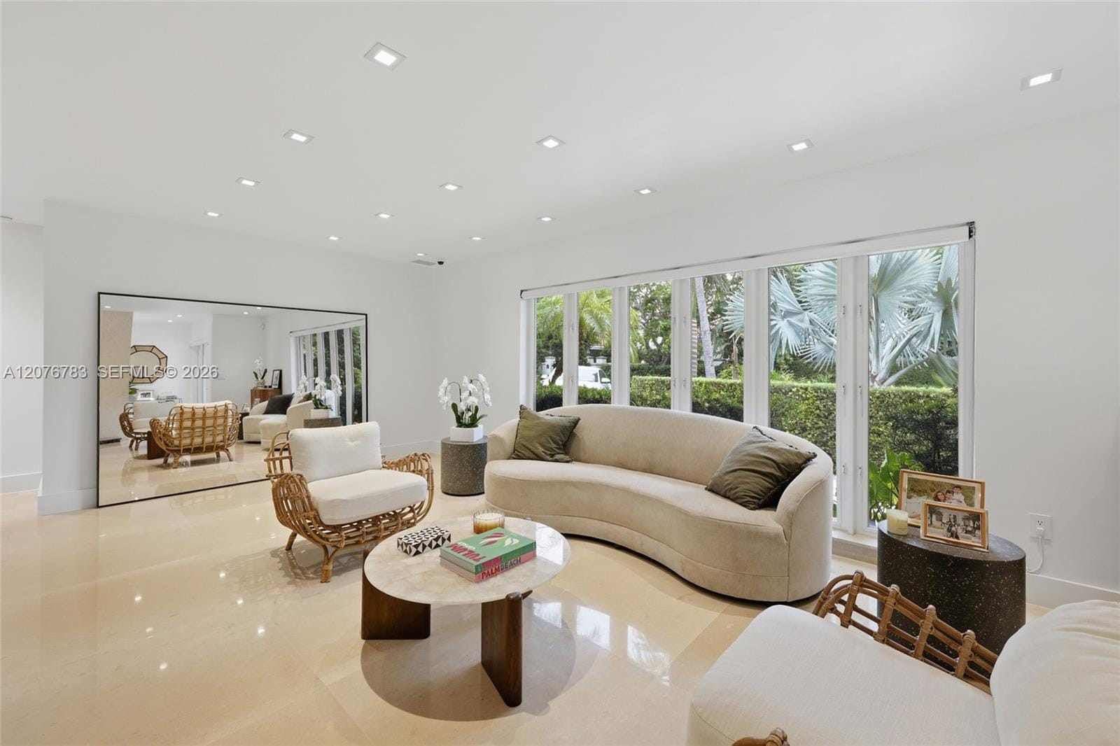 571 S Mashta Drive, Key Biscayne, FL 33149 photo 5