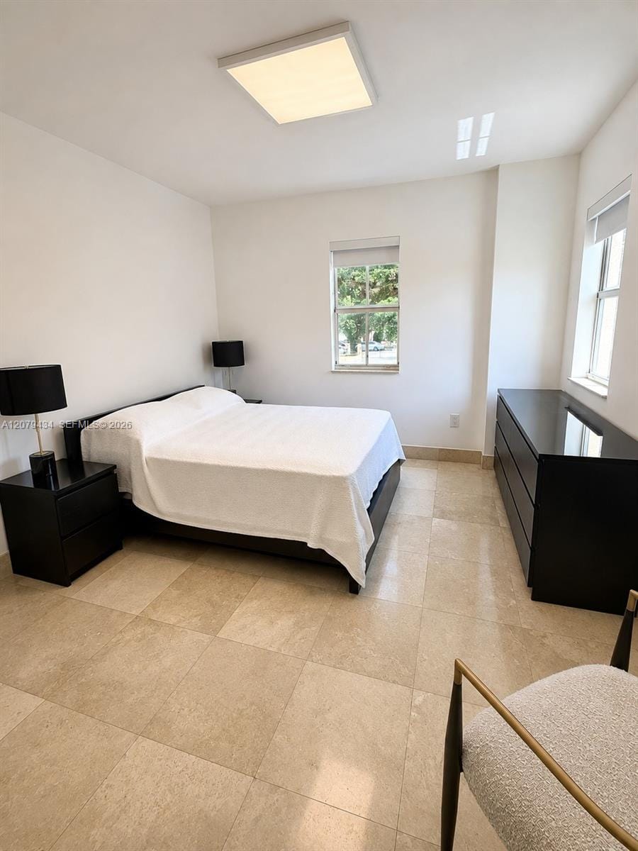 101 Sidonia Avenue 205 — photo 4