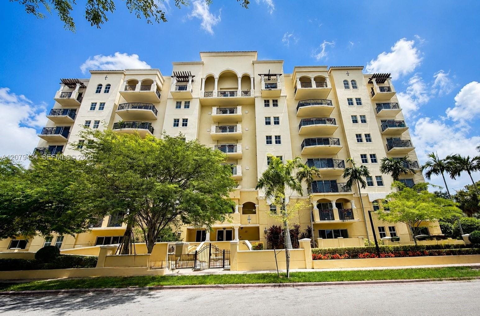 101 Sidonia Avenue 205, Coral Gables, FL 33134