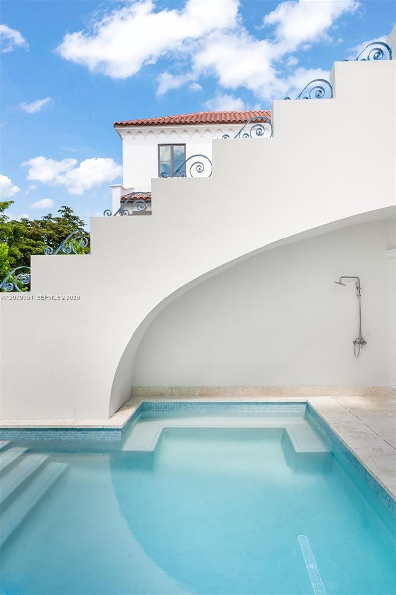 550 Malaga Avenue Villa 1 — photo 4