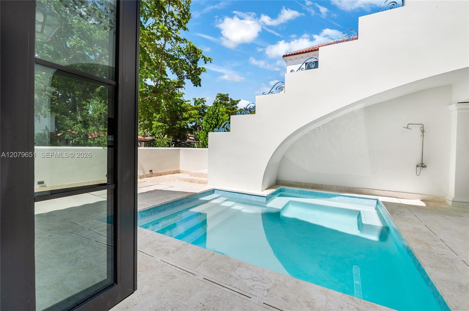 550 Malaga Avenue Villa 1 — photo 7