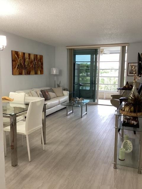 8300 SUNRISE LAKES Boulevard 206 — photo 7