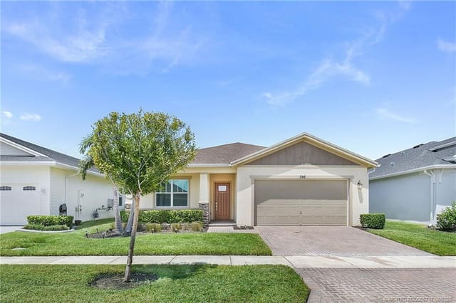396 SE Mulberry Way, Port St. Lucie, FL 34984