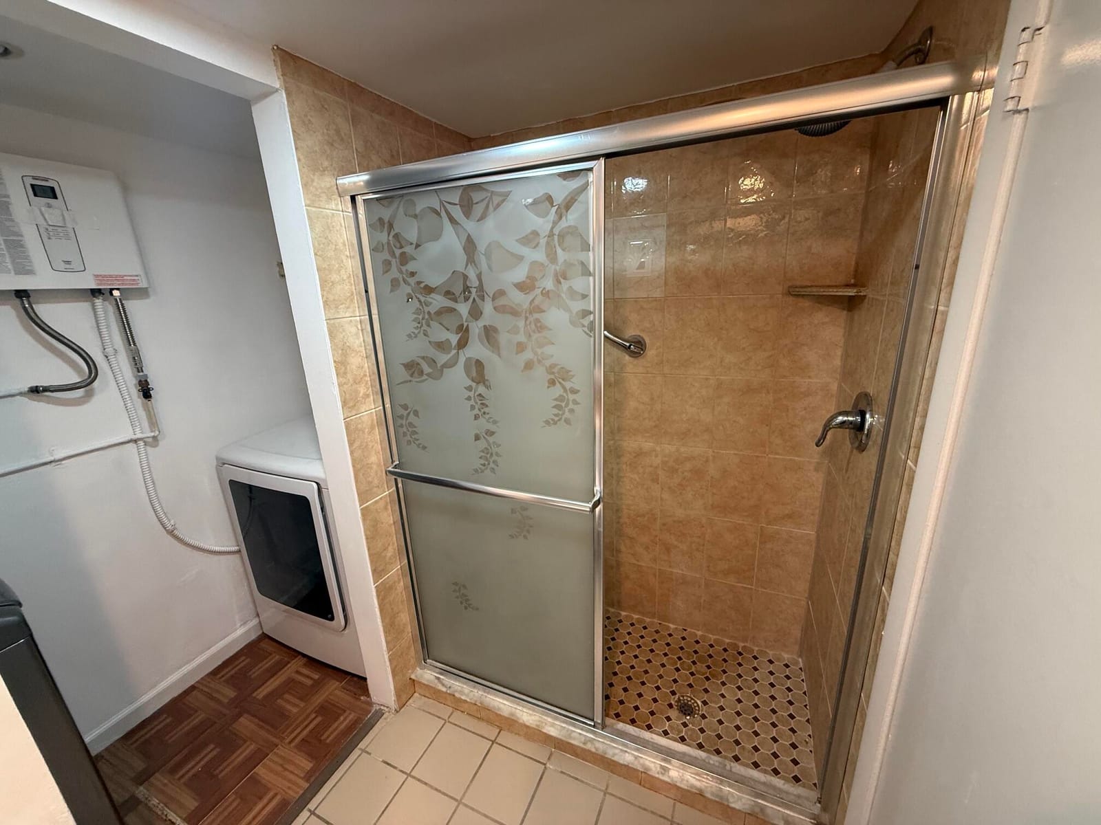 1640 Forest Lakes Circle D — photo 11