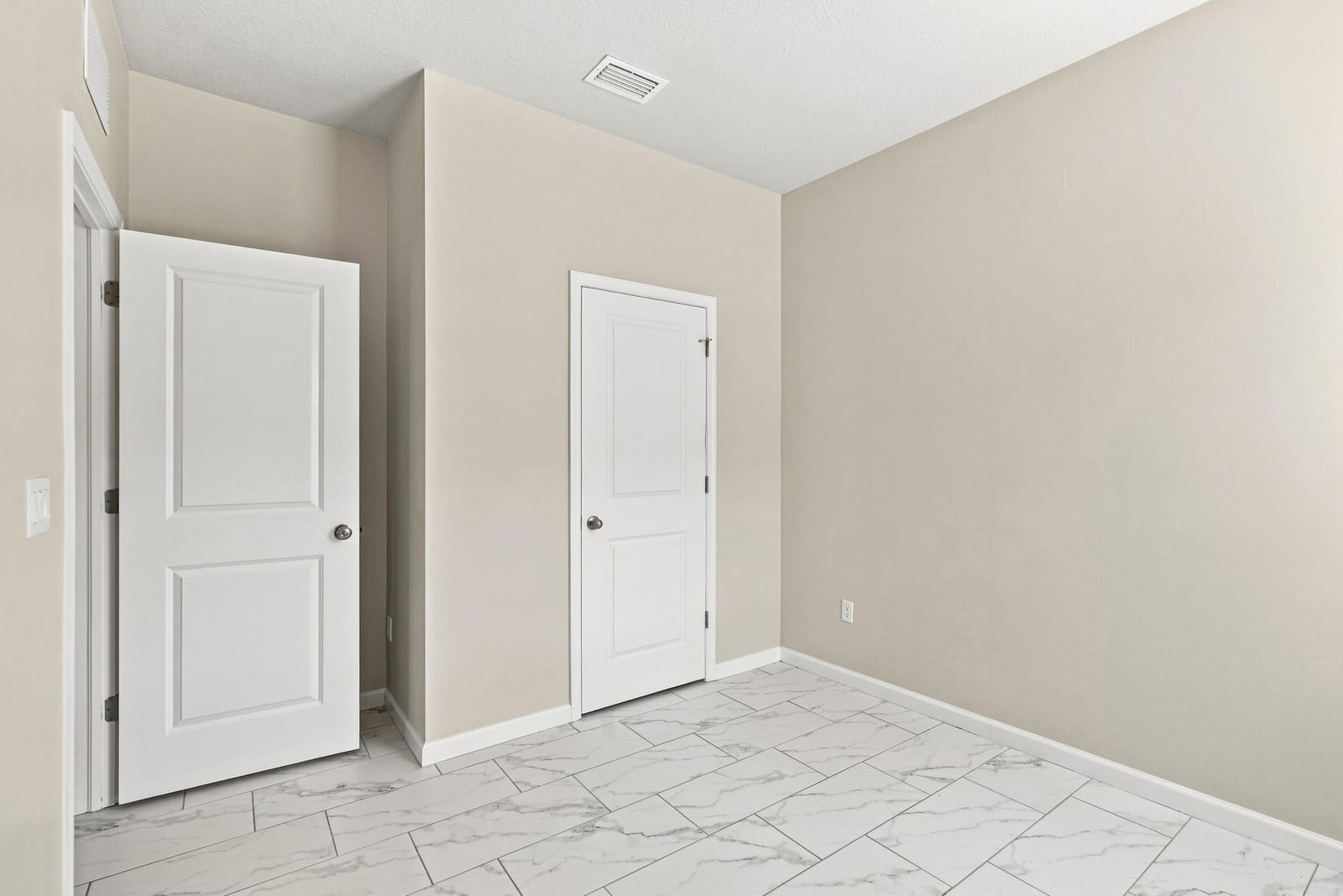 10579 SW VASARI Way, Port St. Lucie, FL 34987 photo 18