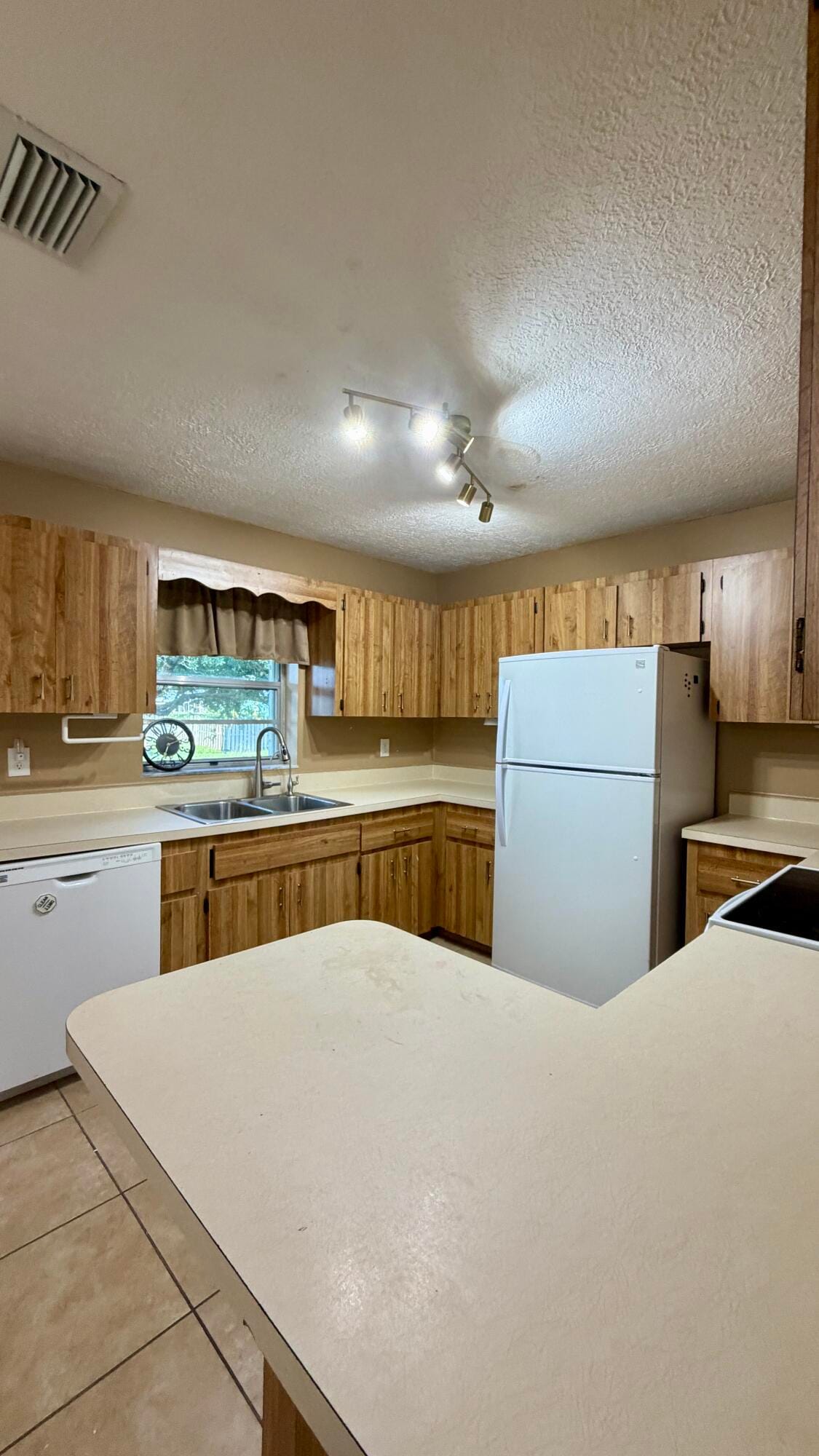 7402 LAKELAND Boulevard, Fort Pierce, FL 34951 photo 15