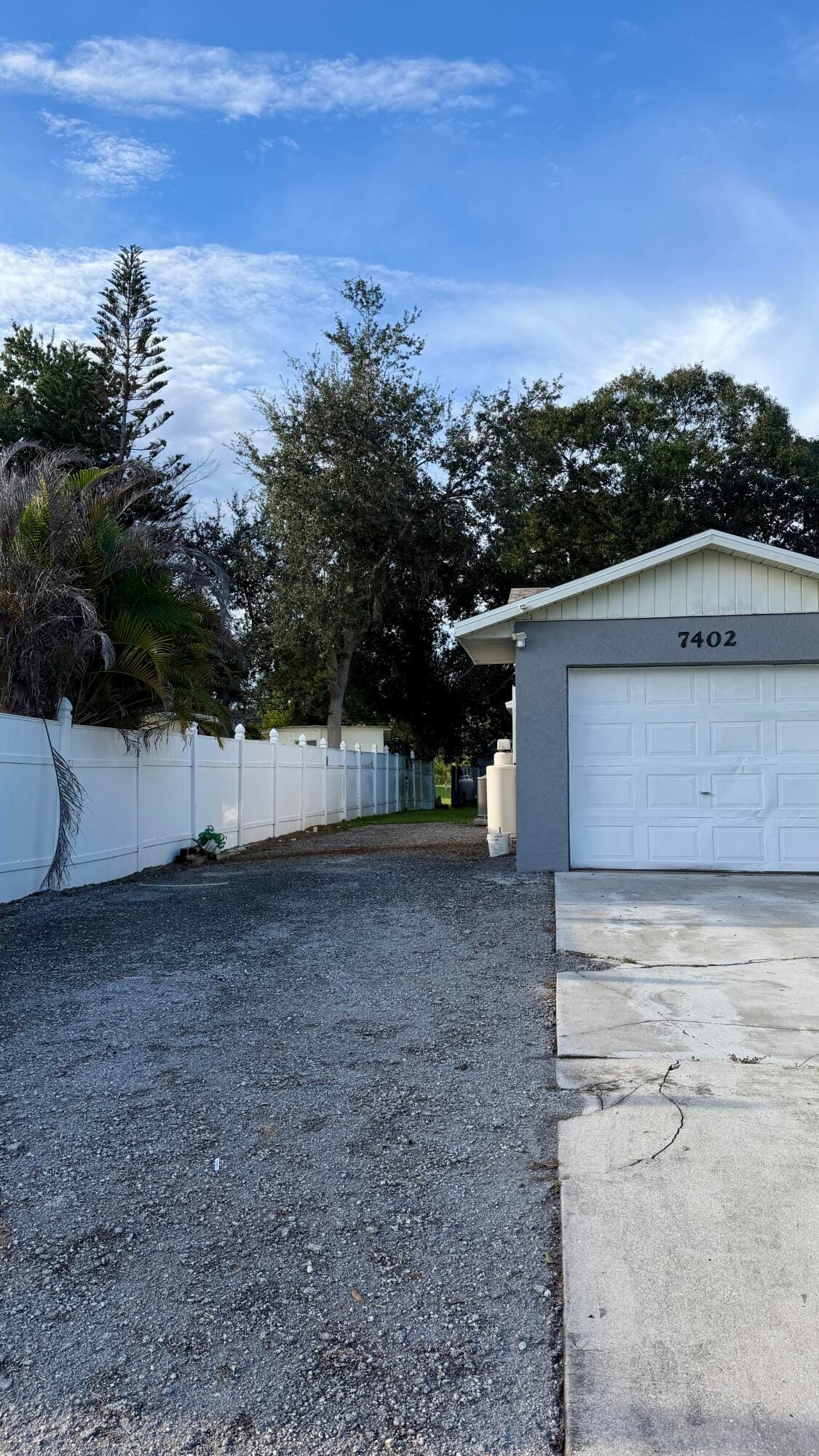 7402 LAKELAND Boulevard, Fort Pierce, FL 34951 photo 5
