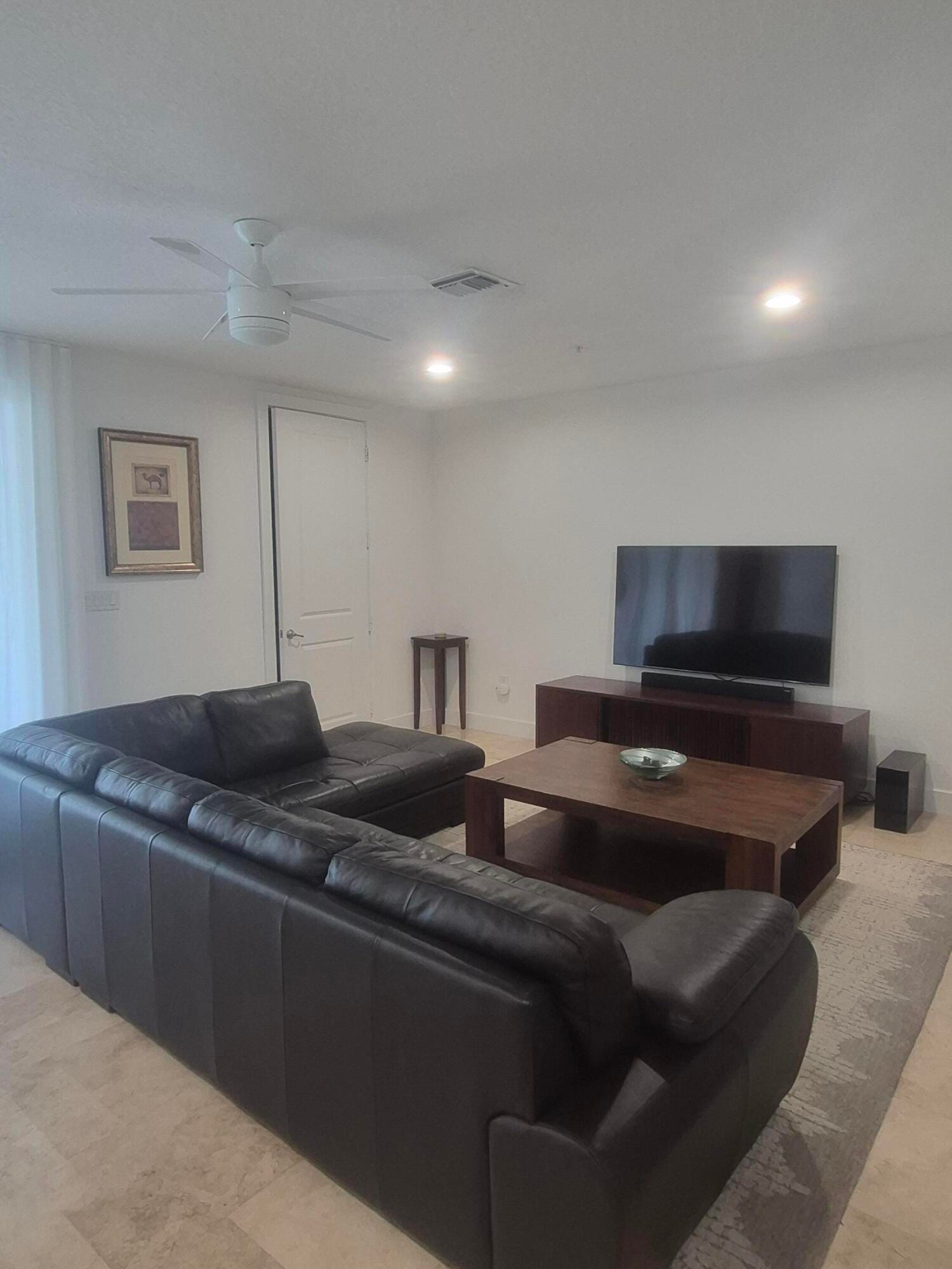 71 Isle Of Venice Drive 71 — photo 2