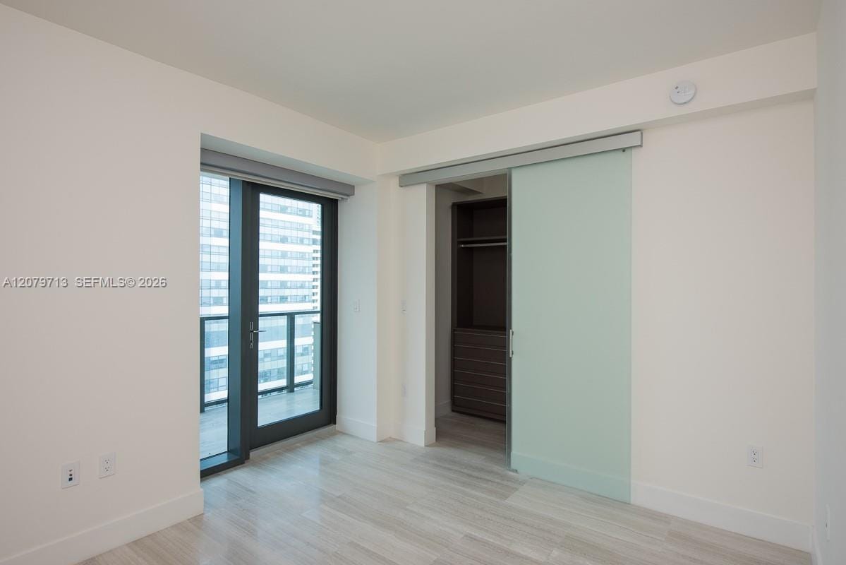 1451 Brickell Avenue 2206 — photo 8