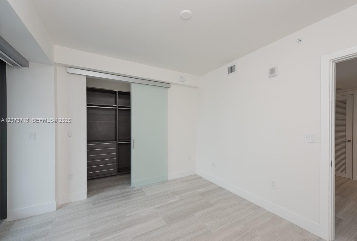 1451 Brickell Avenue 2206 — photo 9