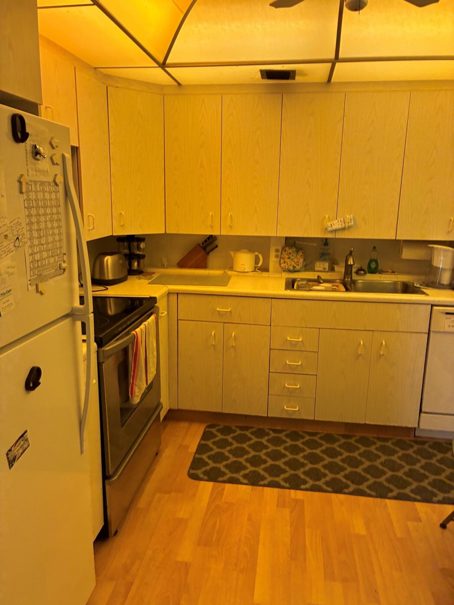 3025 Ainslie B Drive — photo 3