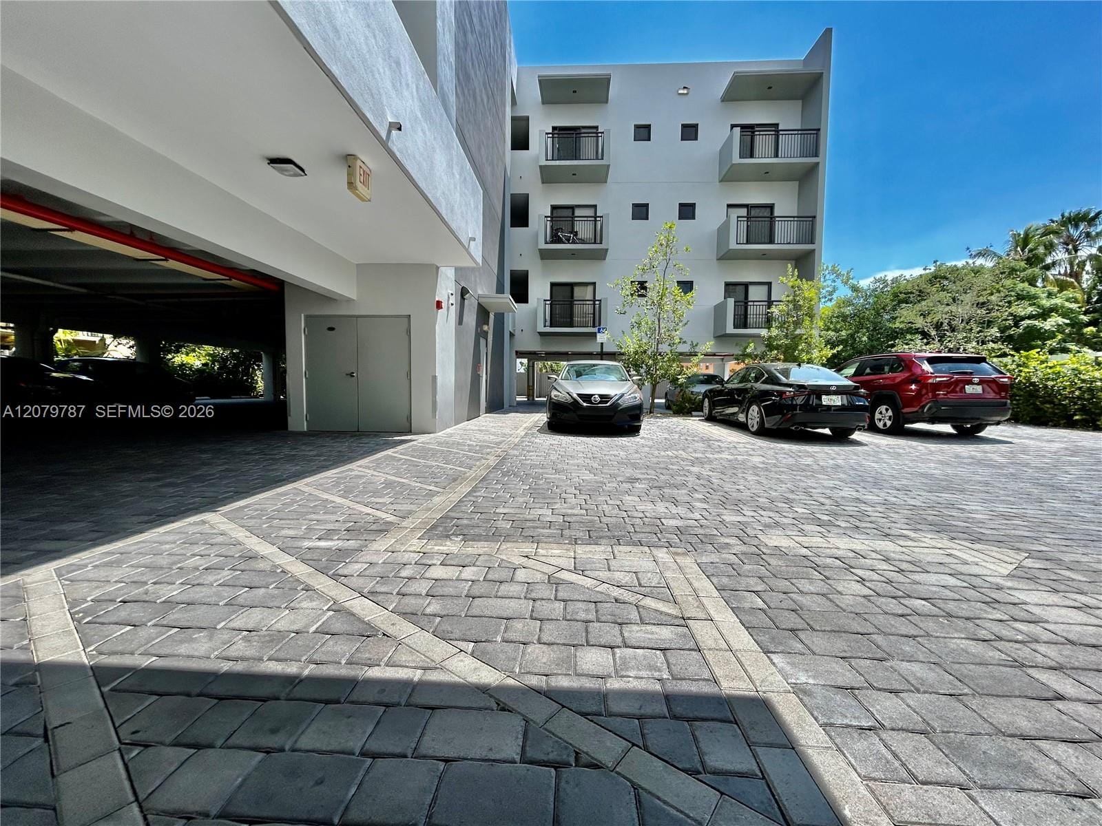 836 SW 2nd Street 404, Miami, FL 33130 photo 24
