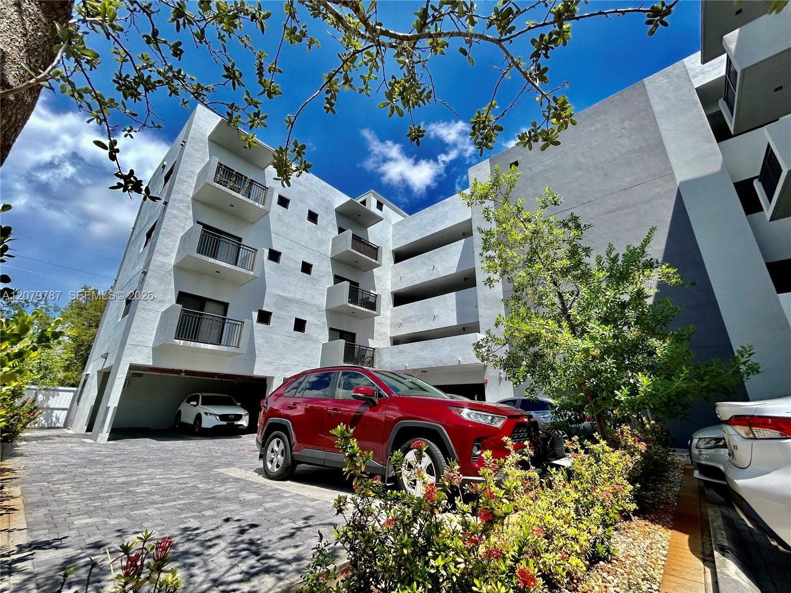 836 SW 2nd Street 404, Miami, FL 33130 photo 28