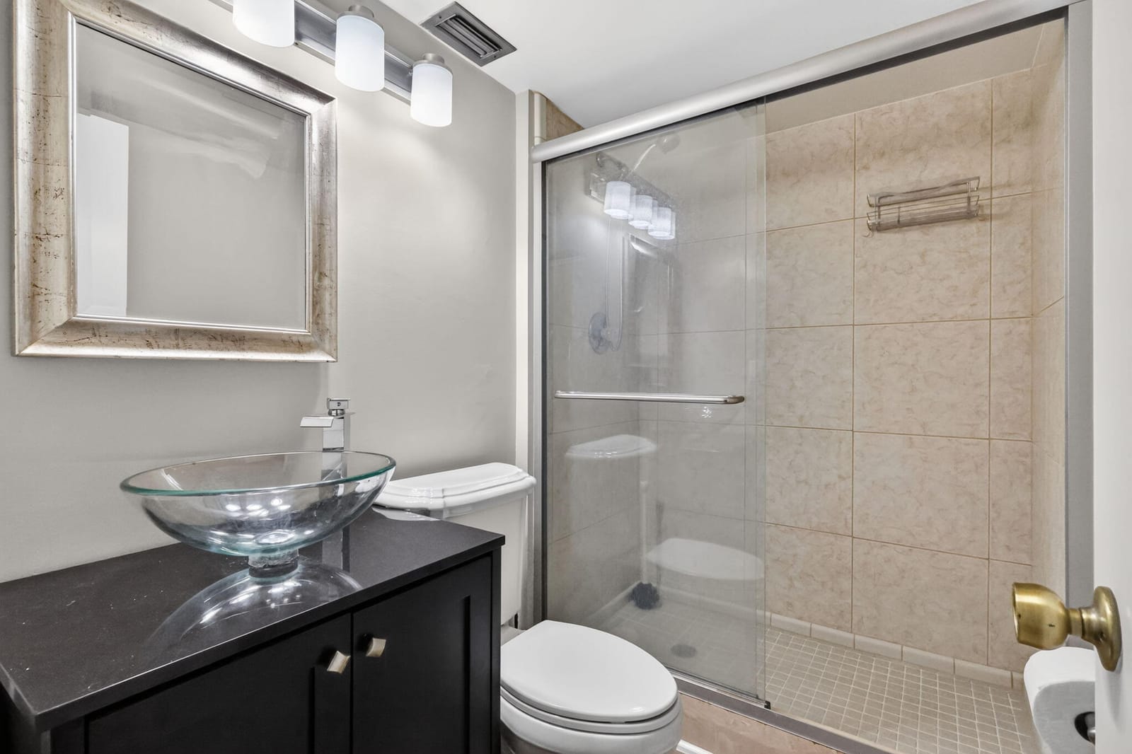 3659 VICTORIA Drive — photo 10