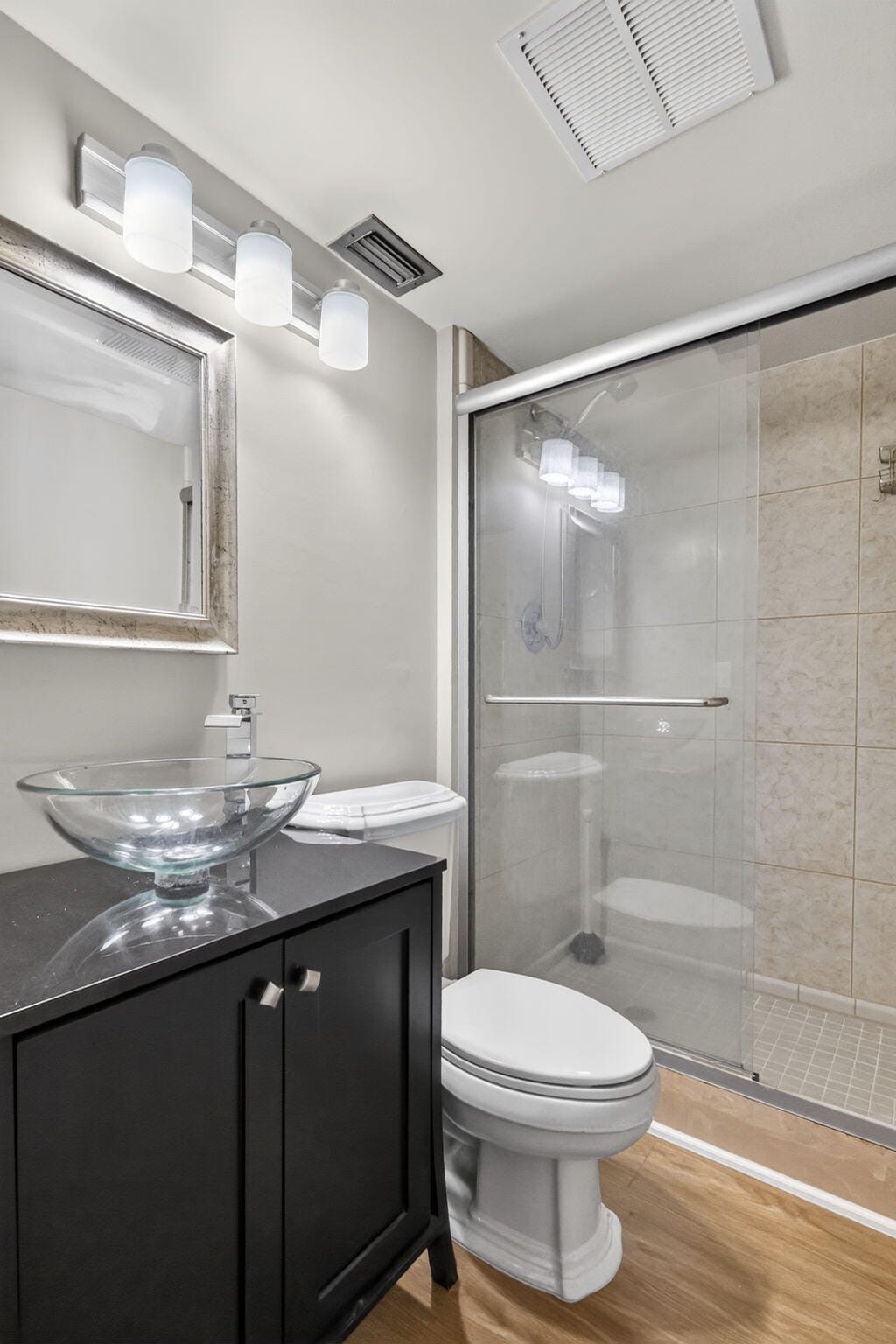 3659 VICTORIA Drive — photo 11