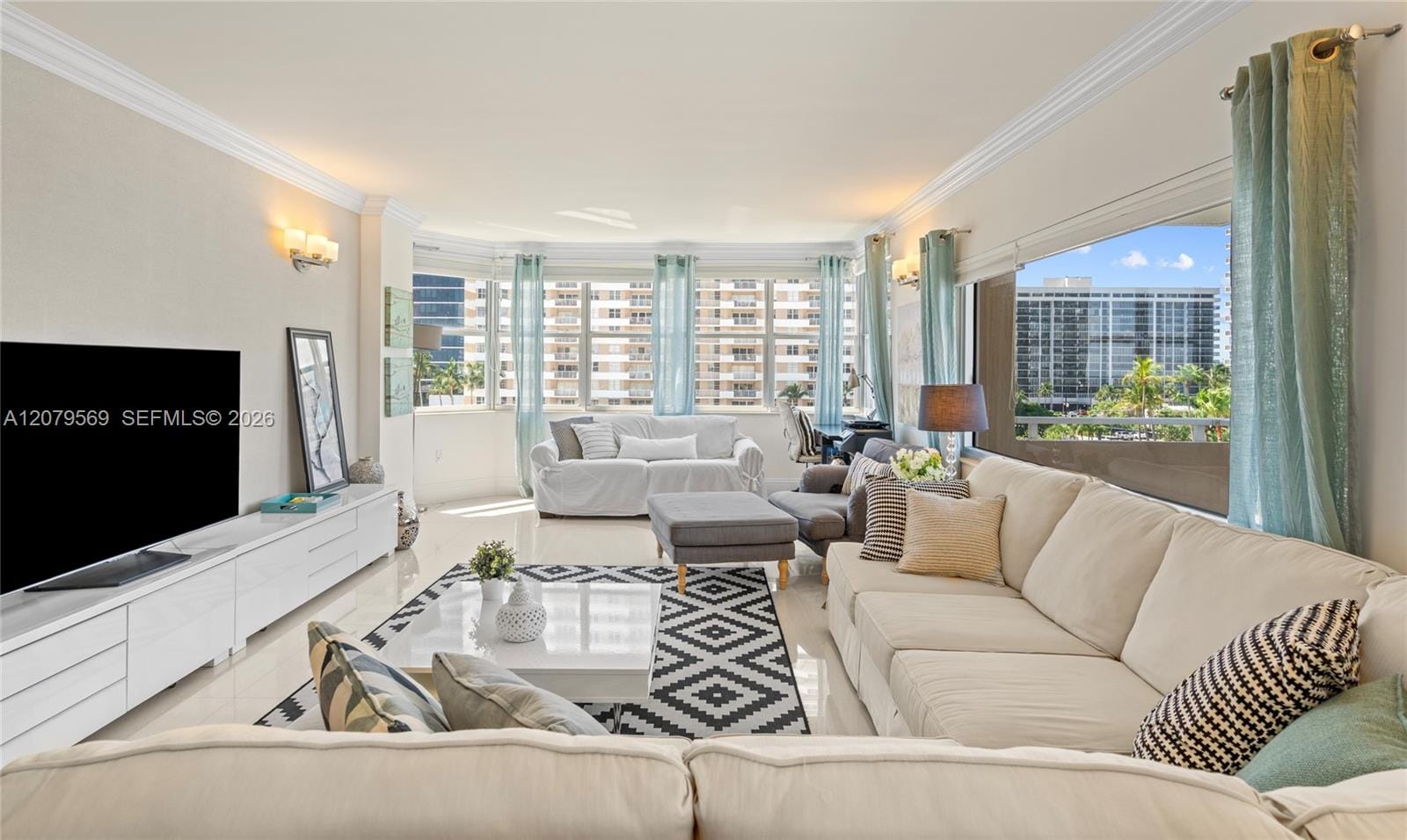1950 S Ocean Drive 4E, Hallandale Beach, FL 33009 photo 4