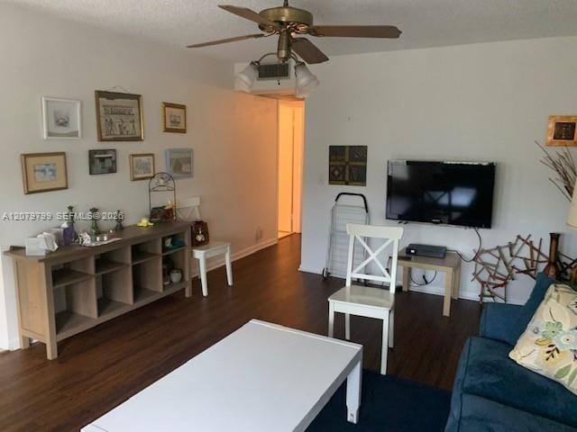 300 SW 134th Way 405E, Pembroke Pines, FL 33027 photo 10