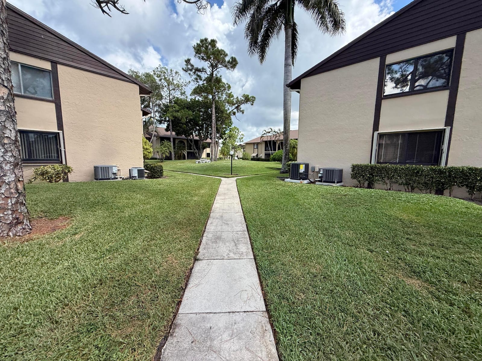 418 PINE GLEN Lane C-2 — photo 4