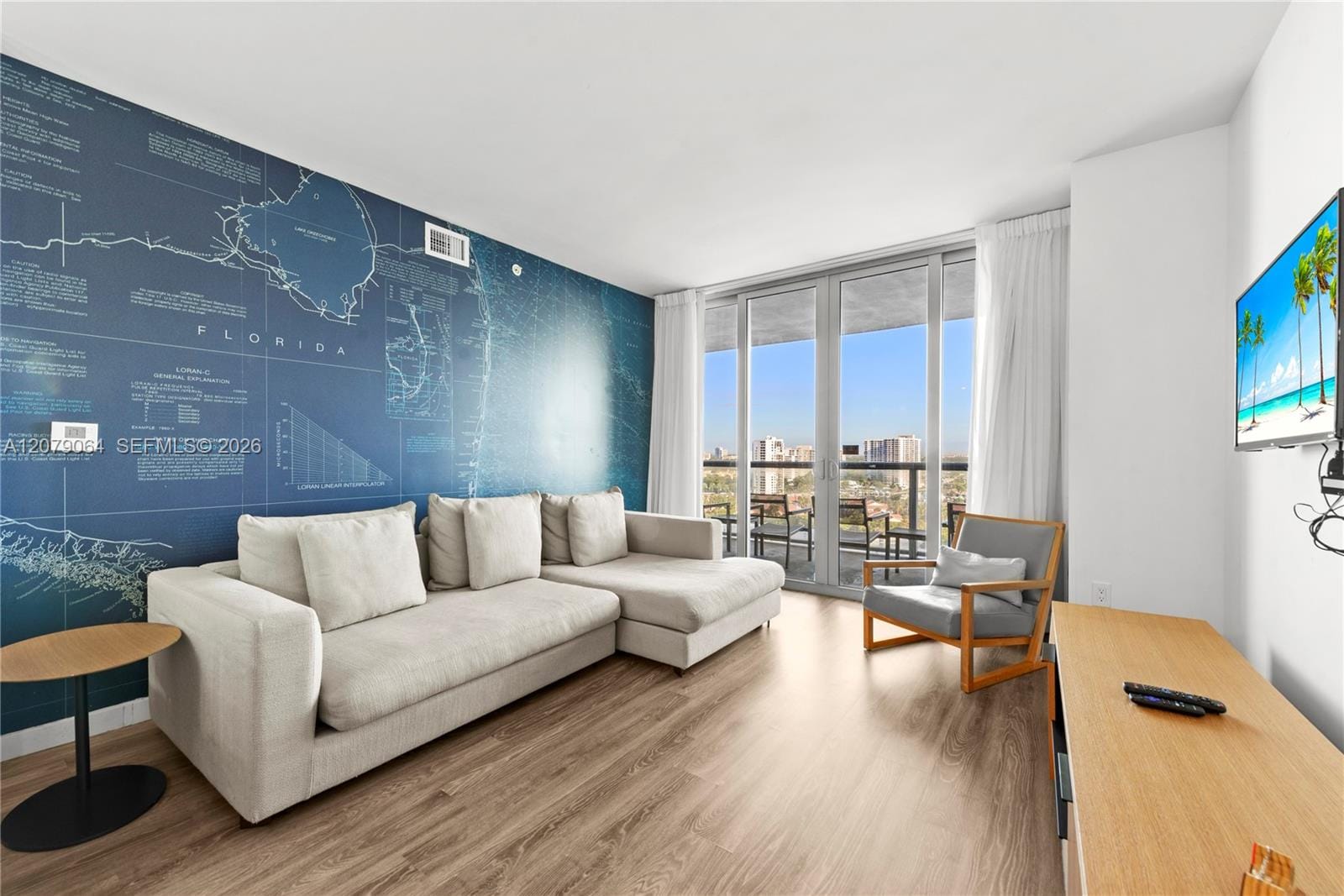 2602 E Hallandale Beach Boulevard R1806 — photo 1