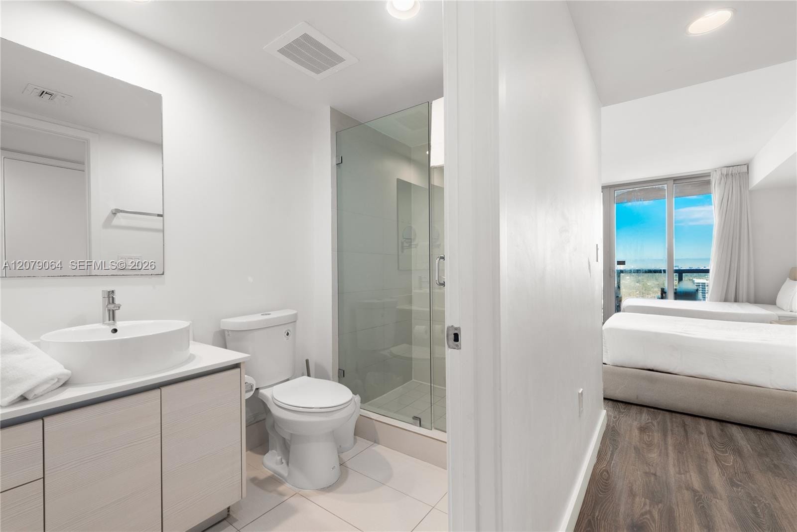 2602 E Hallandale Beach Boulevard R1806 — photo 7