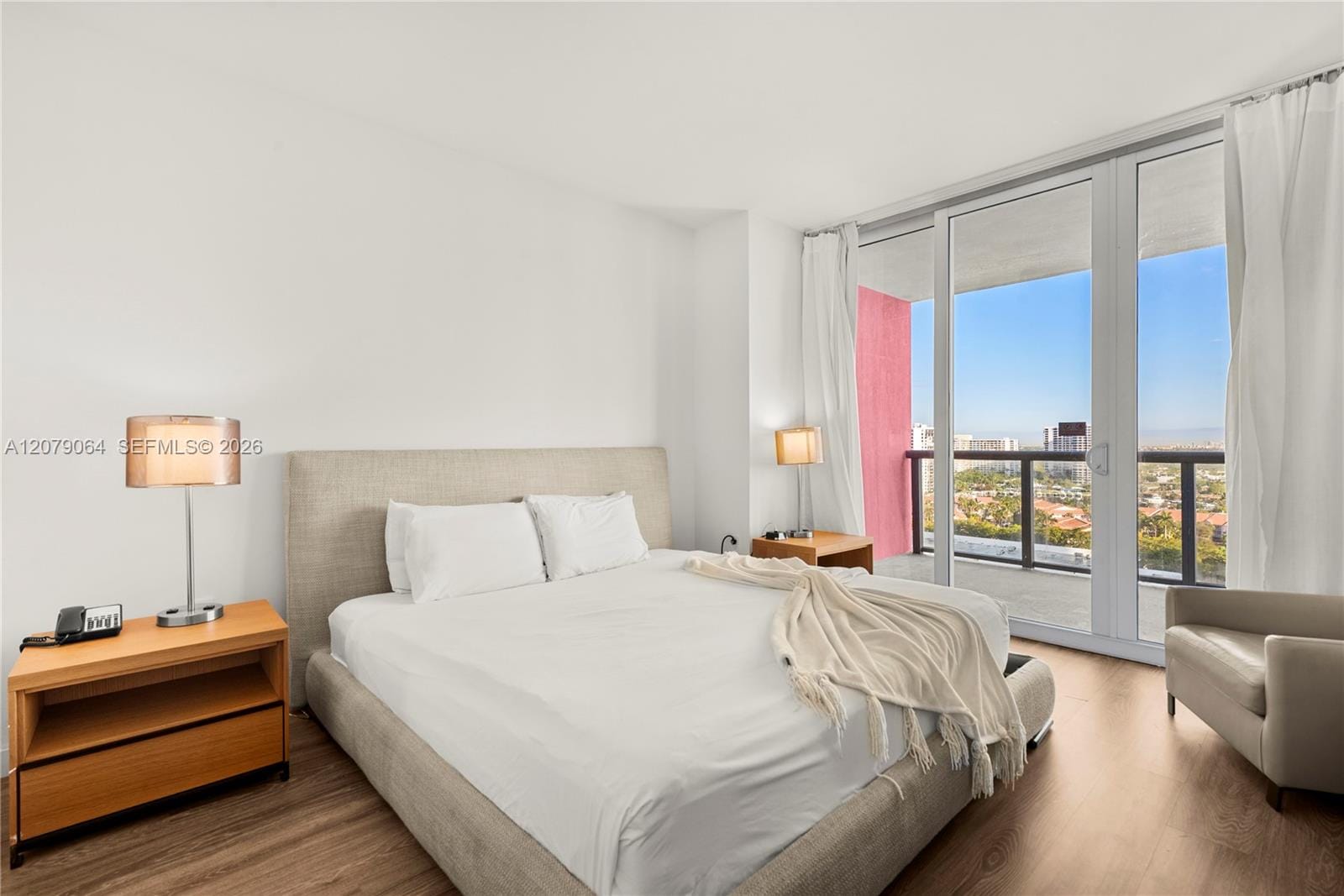 2602 E Hallandale Beach Boulevard R1806 — photo 2