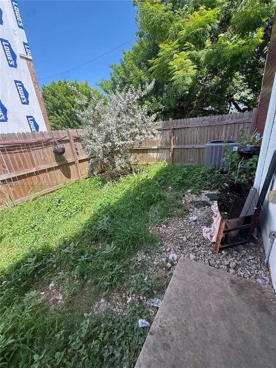 916 NW 8th Street 6 — photo 5