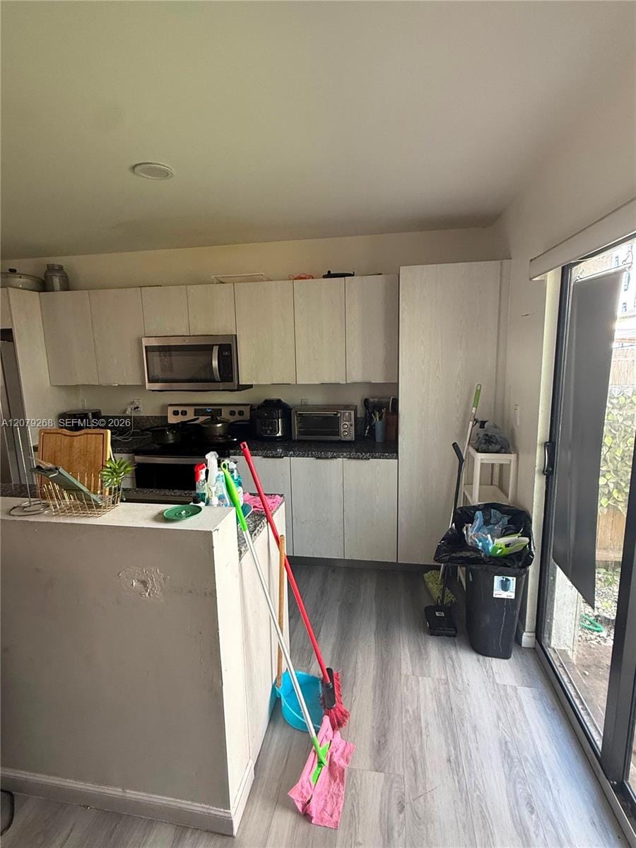 916 NW 8th Street 6 — photo 7