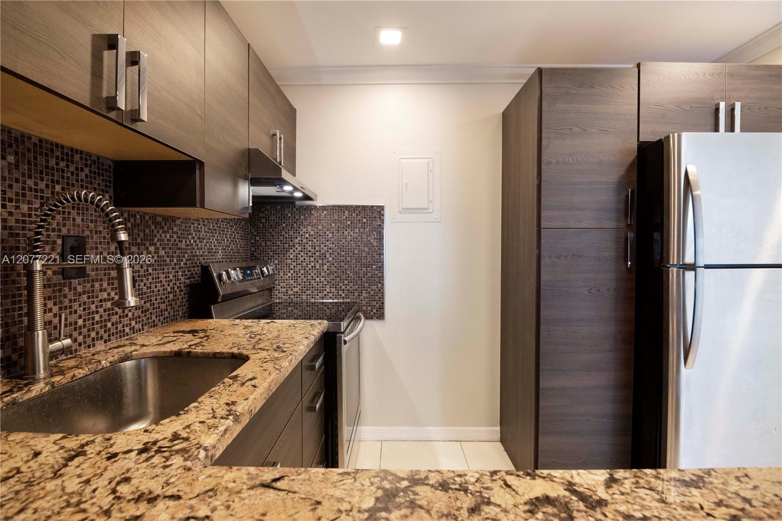 16710 NE 9th Avenue 605 — photo 3