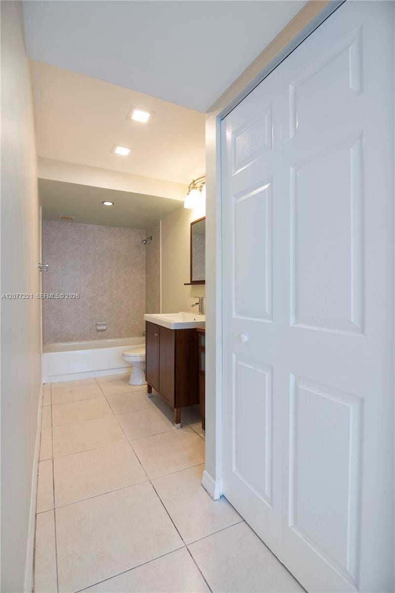 16710 NE 9th Avenue 605 — photo 10
