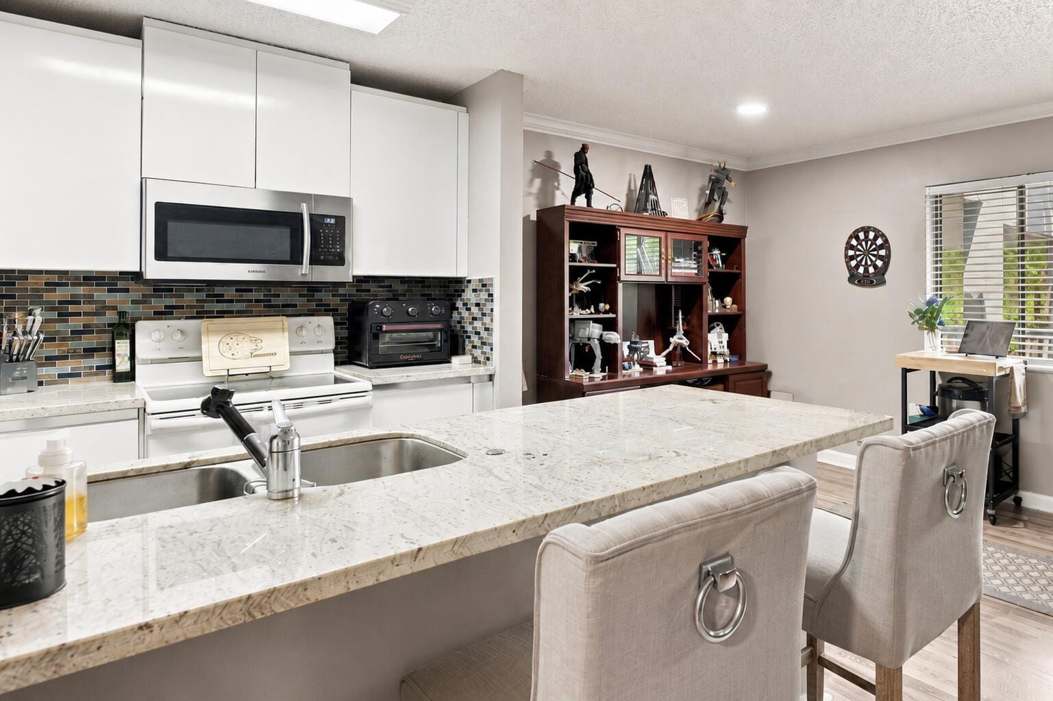 711 FOREST CLUB Drive 119, Wellington, FL 33414