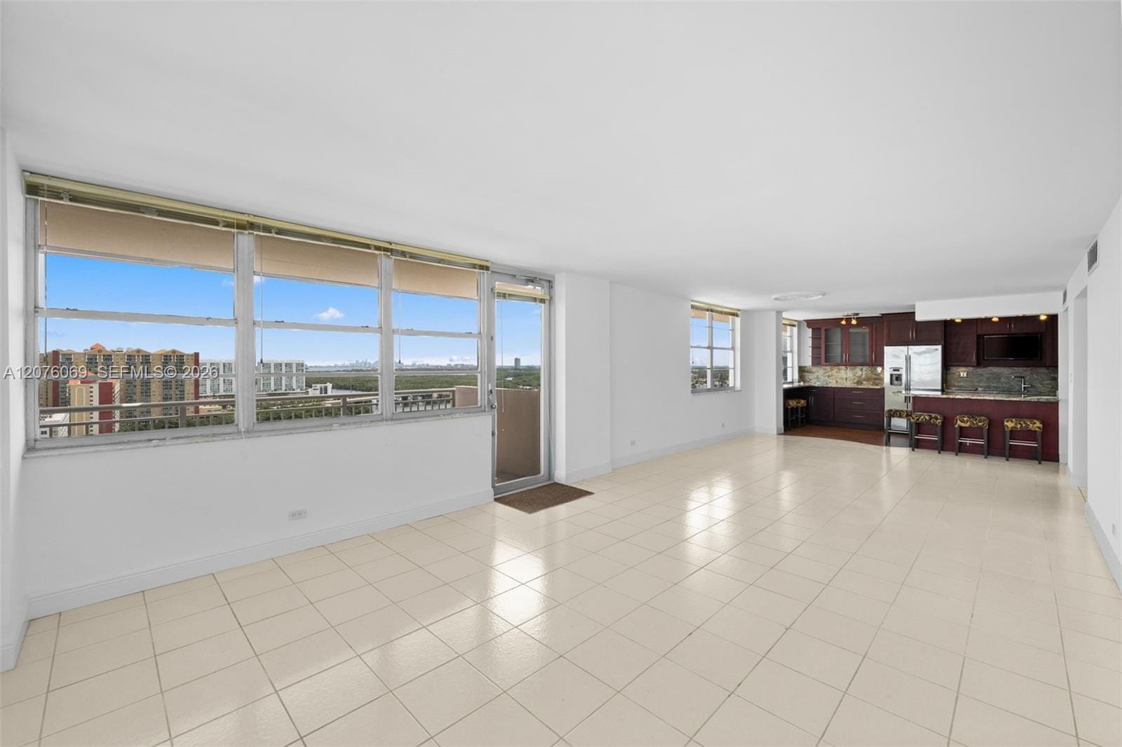 250 174th Street 2304, Sunny Isles Beach, FL 33160 photo 14