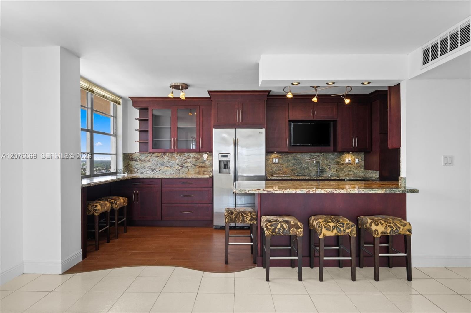 250 174th Street 2304, Sunny Isles Beach, FL 33160 photo 15