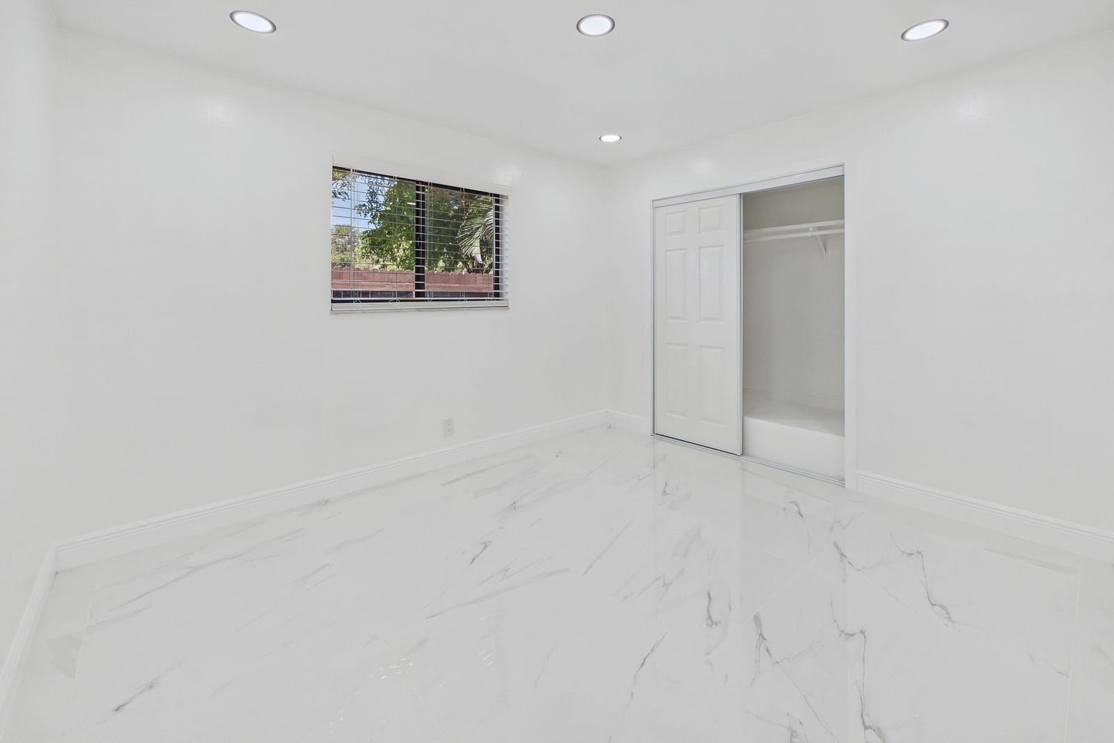 520 NW 43RD Avenue, Plantation, FL 33317 photo 16