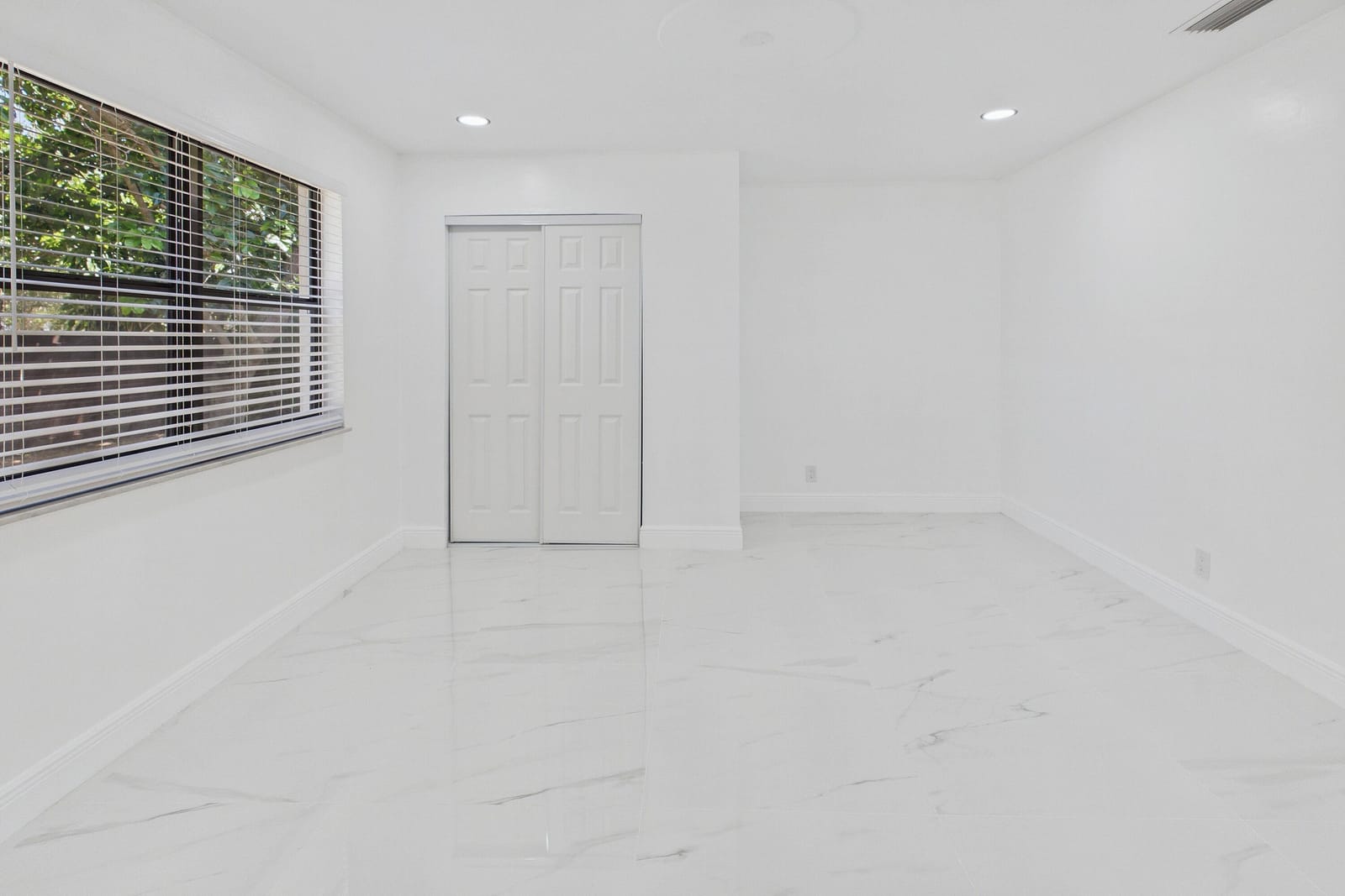 520 NW 43RD Avenue, Plantation, FL 33317 photo 17